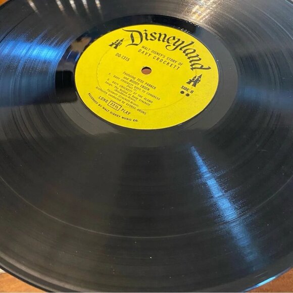 Walt Disneys Davy Crockett Vinyl Record - Picture 15 of 16
